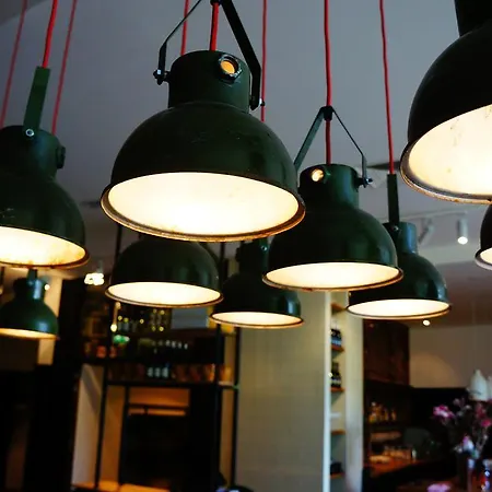 Boutique Quartier Du Port Hotel